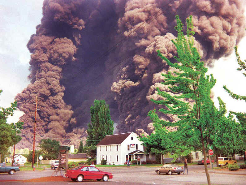 Bellingham, Wa. explosion of a pipeline damaged during construction, 1999, 3 dead)  (Seattle Times, July 14, 2017)