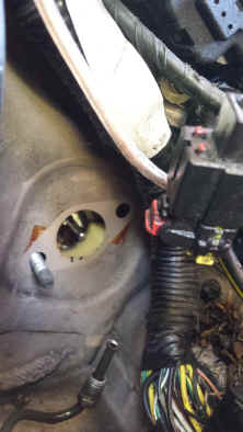 ford escort clutch removal from engine side