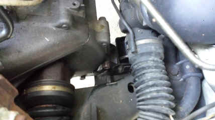 Ford ZX2 Escort Rear motor mount rear mounting bracket with its two bolts